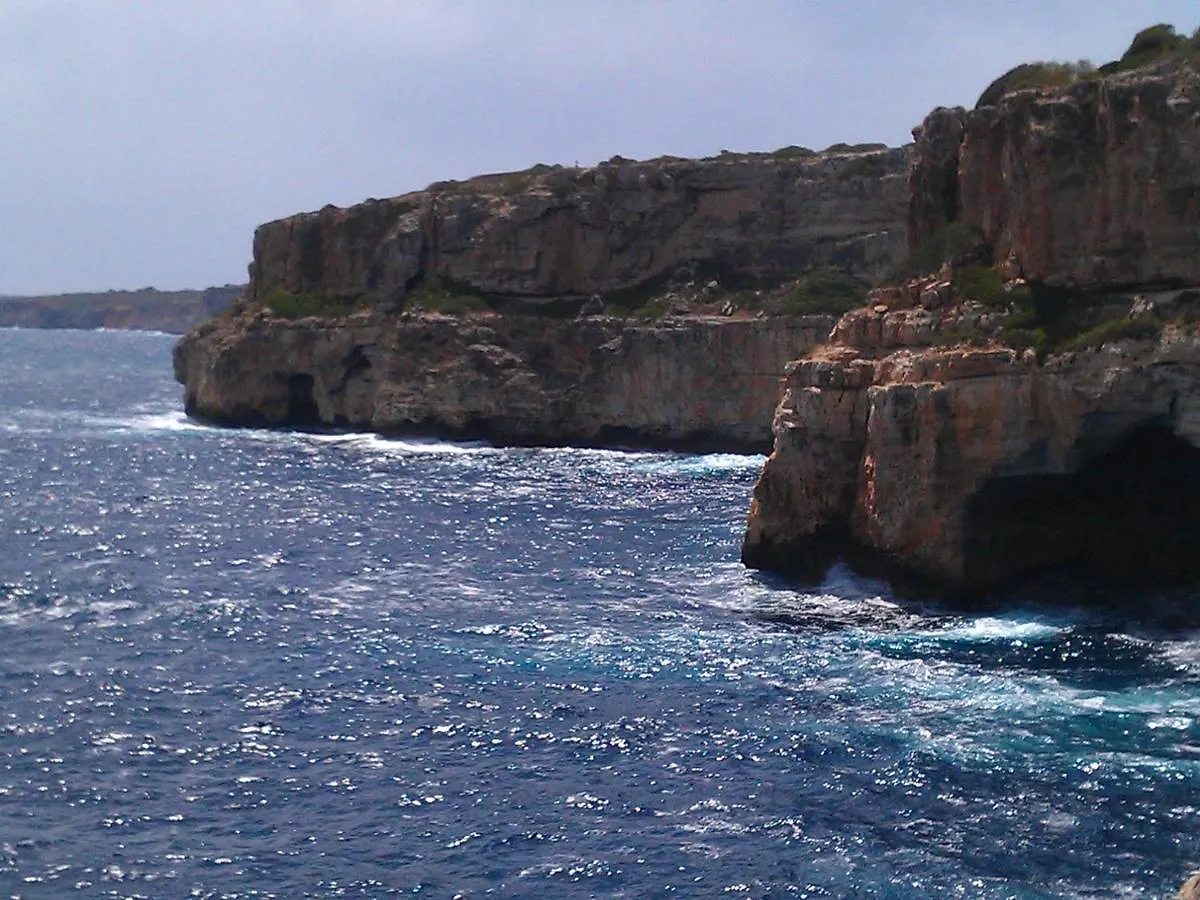 Finca Ses Rotes Cala Llombards 0*,